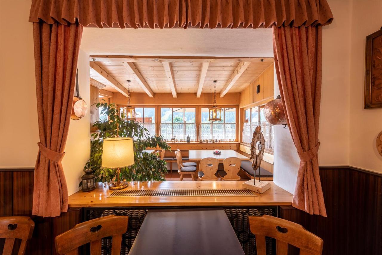 Hotel Walter San Candido Esterno foto
