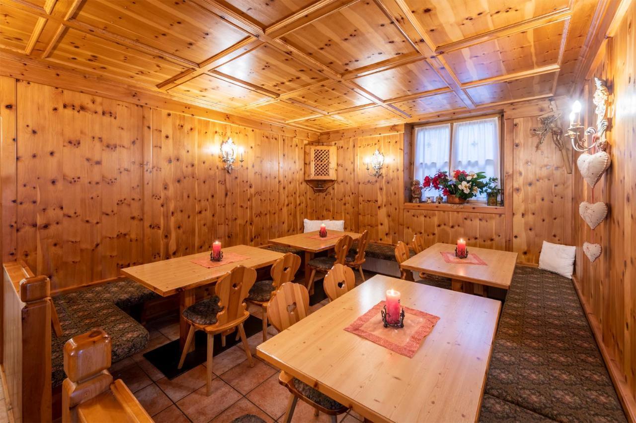 Hotel Walter San Candido Esterno foto