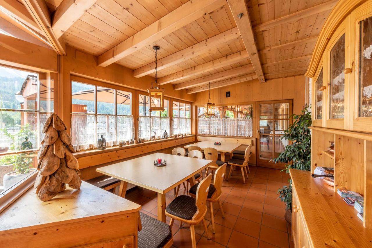Hotel Walter San Candido Esterno foto